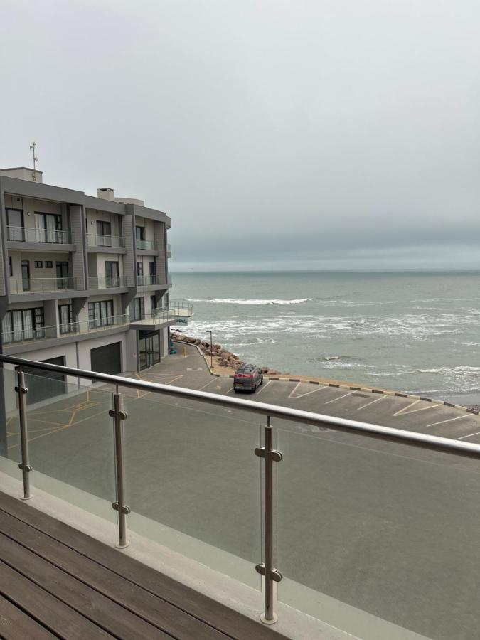 The Pier 27 Appartement Swakopmund Buitenkant foto